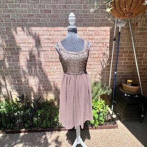 Antonio Melanie Sequin Bodice Cocktail dress Size 2 W014